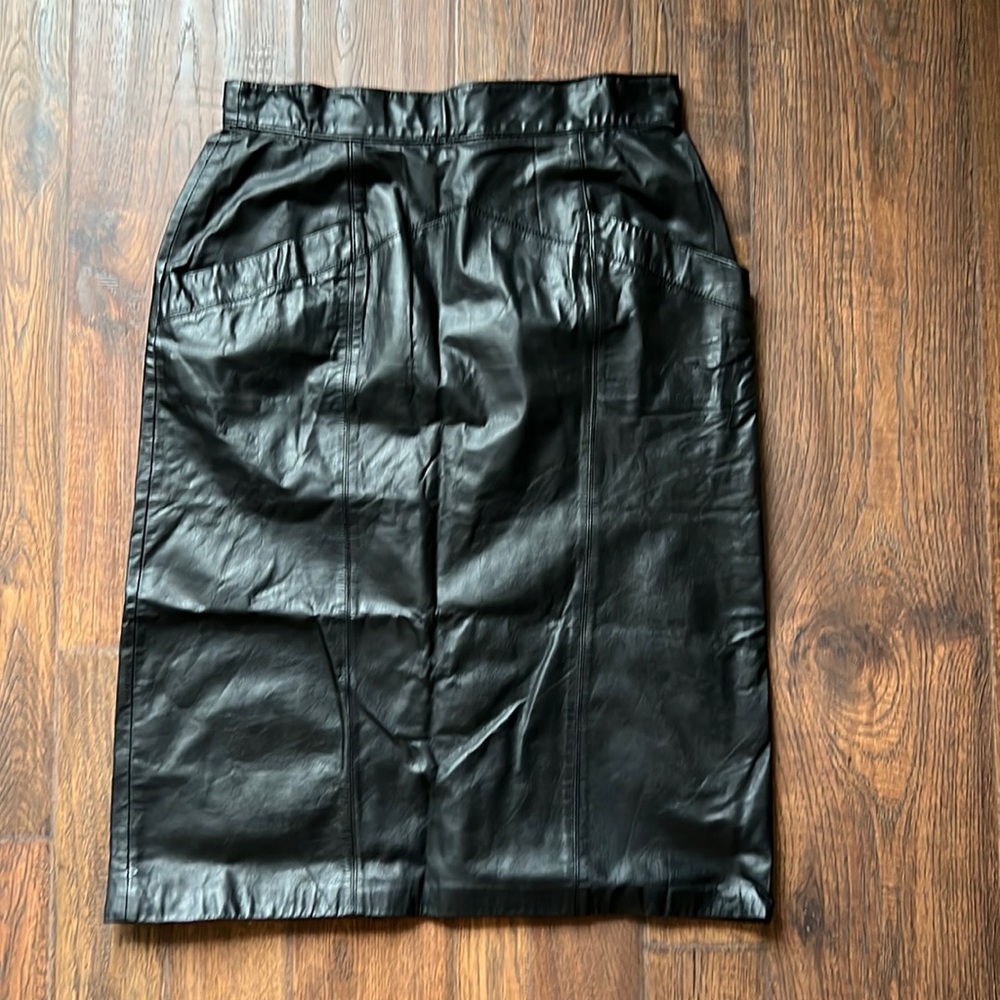 Toff’s genuine leather slit with pockets size 12, vintage